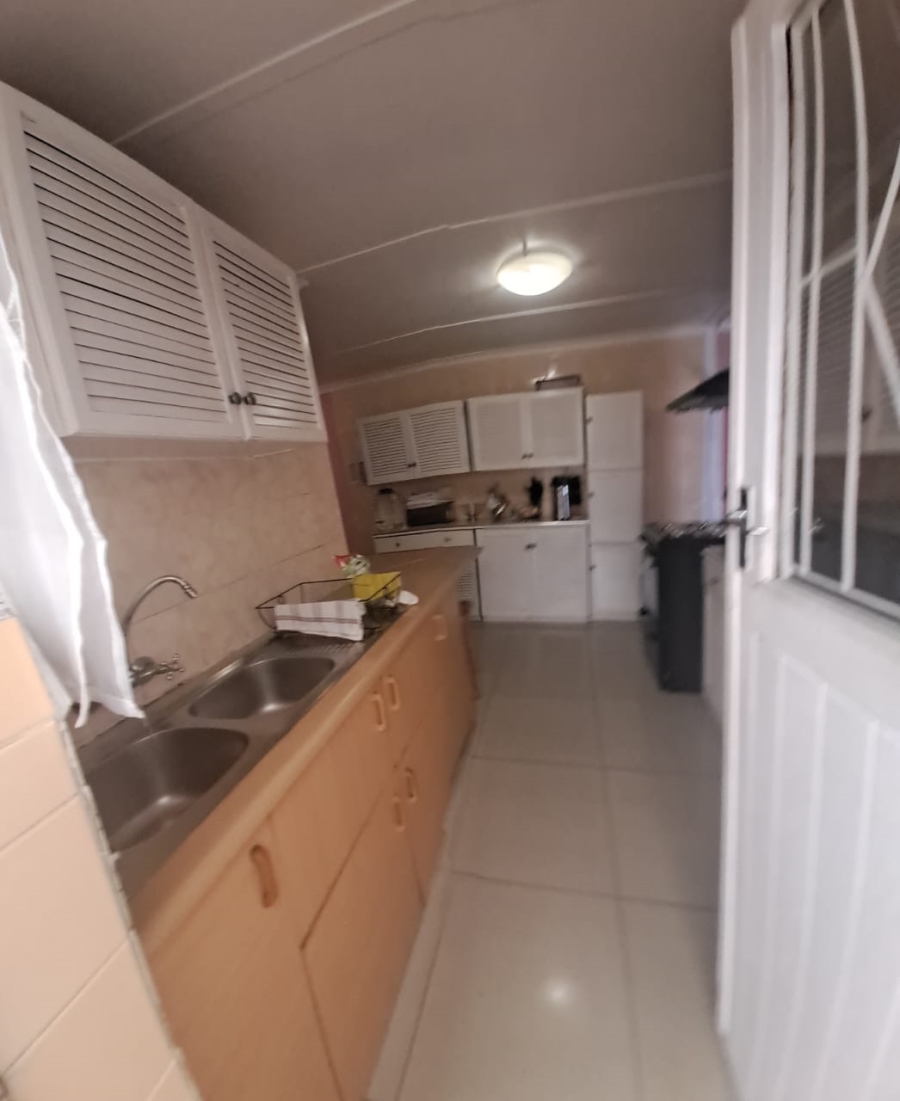 2 Bedroom Property for Sale in Portlands Western Cape